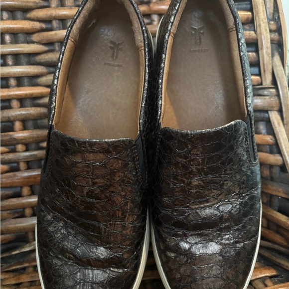 Frye Metallic Slip-On Sneakers in size 8. Great condition inside and out! - Picture 13 of 13